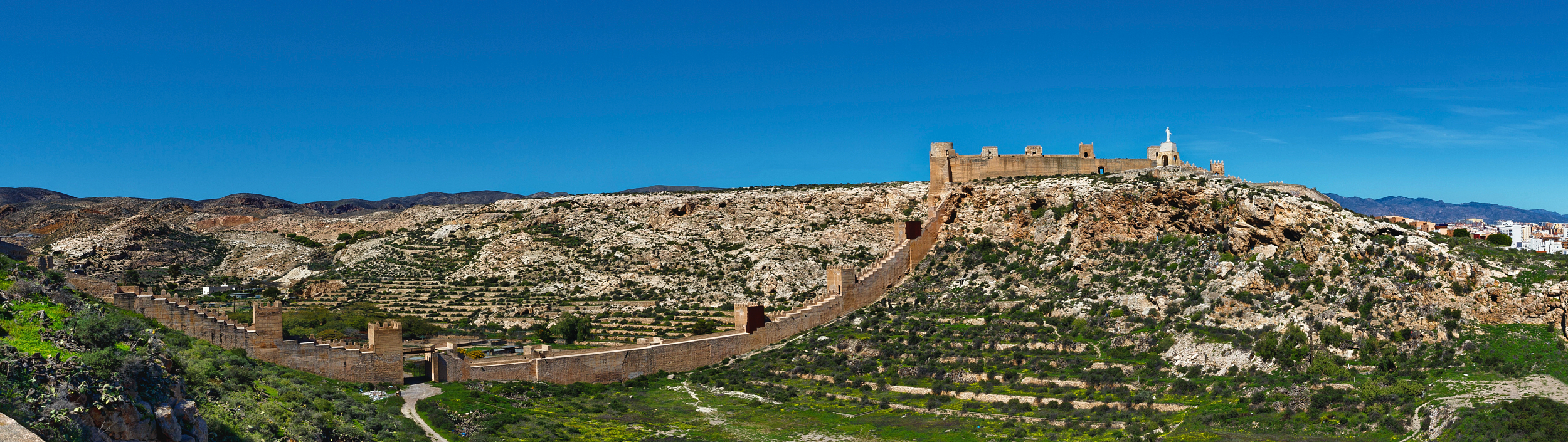 Le château Santa Bárbara